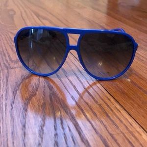 Blue is not MY color